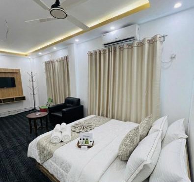 WhiteHouse GoStay