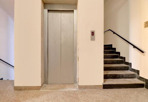 Hotel O Home Exotic Stay Bsk rd Stage in Bangalore