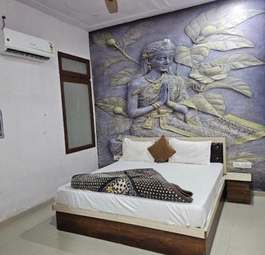 Hotel Shree Govind Dev and Restaurant