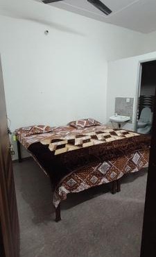बृजराज गेस्ट हाउस & rooms