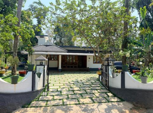Winter heaven with exotic fruits and flower garden
