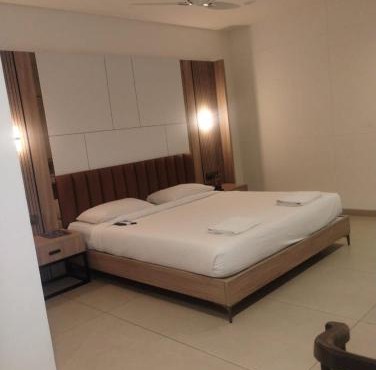 Hotel Shubham Prestige kandlakoya in Medchal