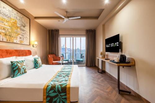 Saltstayz Select- Medicity Near Medanta Hospital