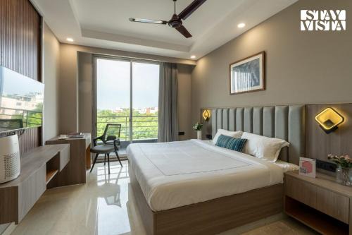 StayVista Residences near Cyber City Hub with Gym & Air Purifier