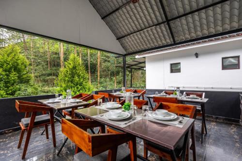 Interlaken - 4 BR VIlla