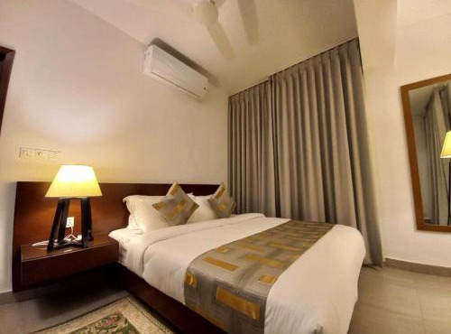 Royal Pearl Suites