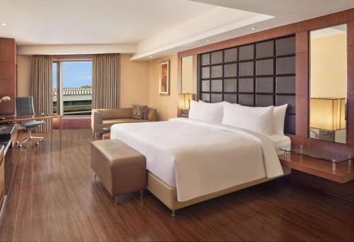 Radisson Blu Plaza Delhi Airport