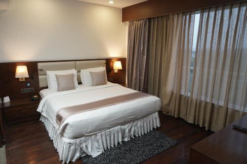 The Alcor Hotel