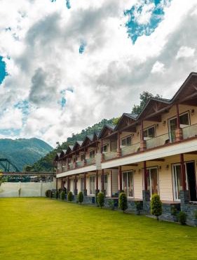 Qcent Woods Resort & Spa, Rishikesh