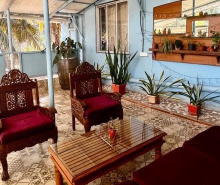 Easy Living Guesthouse - Close to Margao, near Varca Beach, Varca