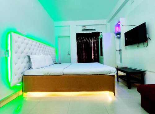 White Rose Suites Ltd