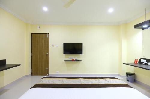 COMFORT DELUXE STAY - NEAR AlRPORT